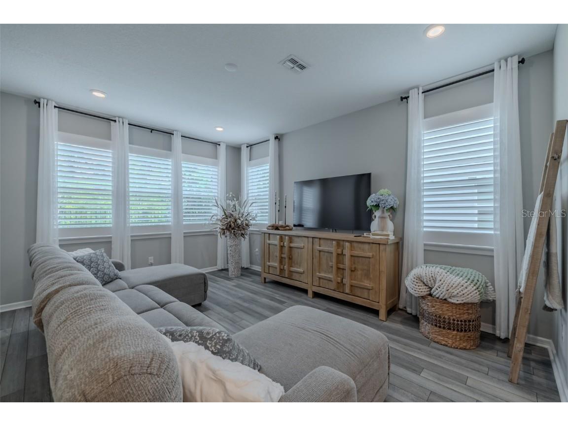 11282 Beach Walk Way NE Saint Petersburg FL 33716 TB8432404 image23