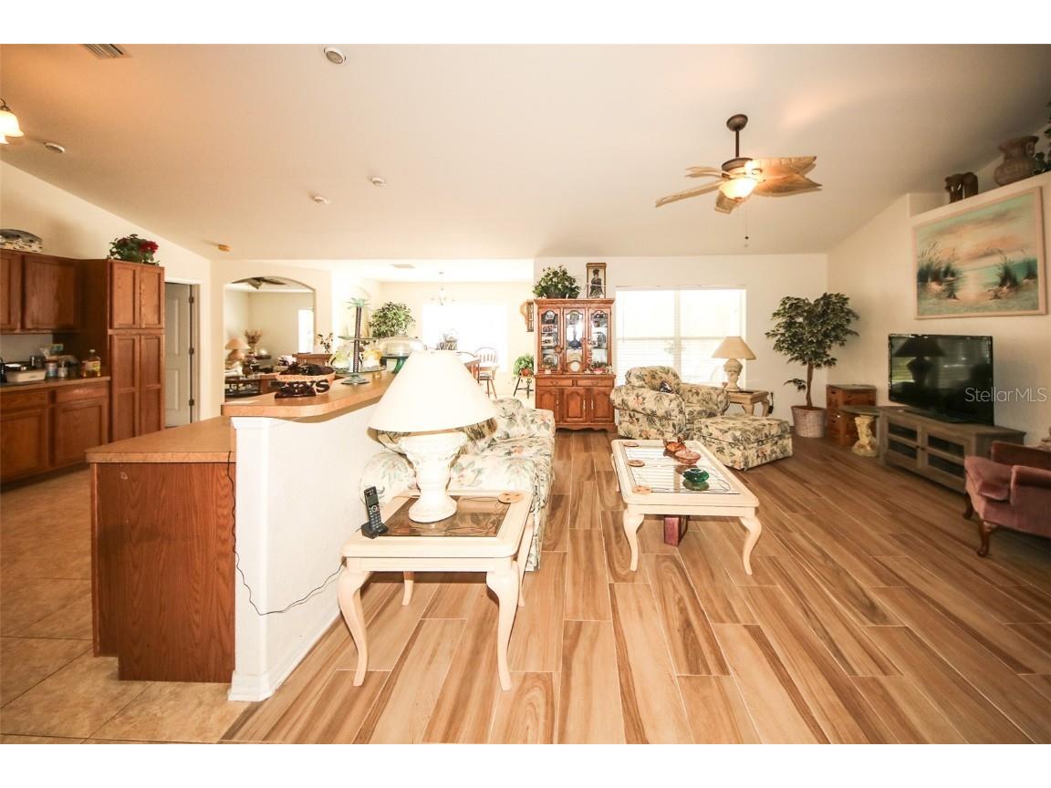 11284 Centralia Road Weeki Wachee FL 34614 W7878805 image7