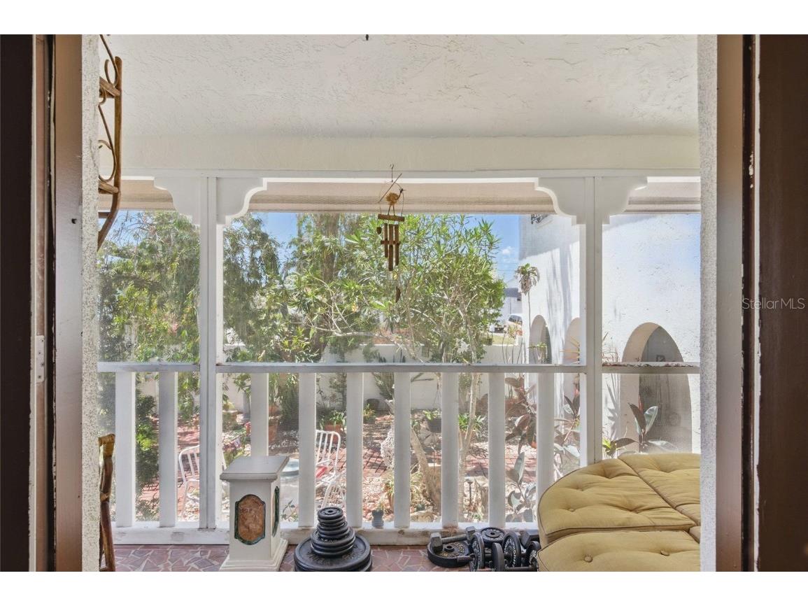 11285 8th Street E Treasure Island FL 33706 - BOCA CIEGA BAY TB8389581 image24