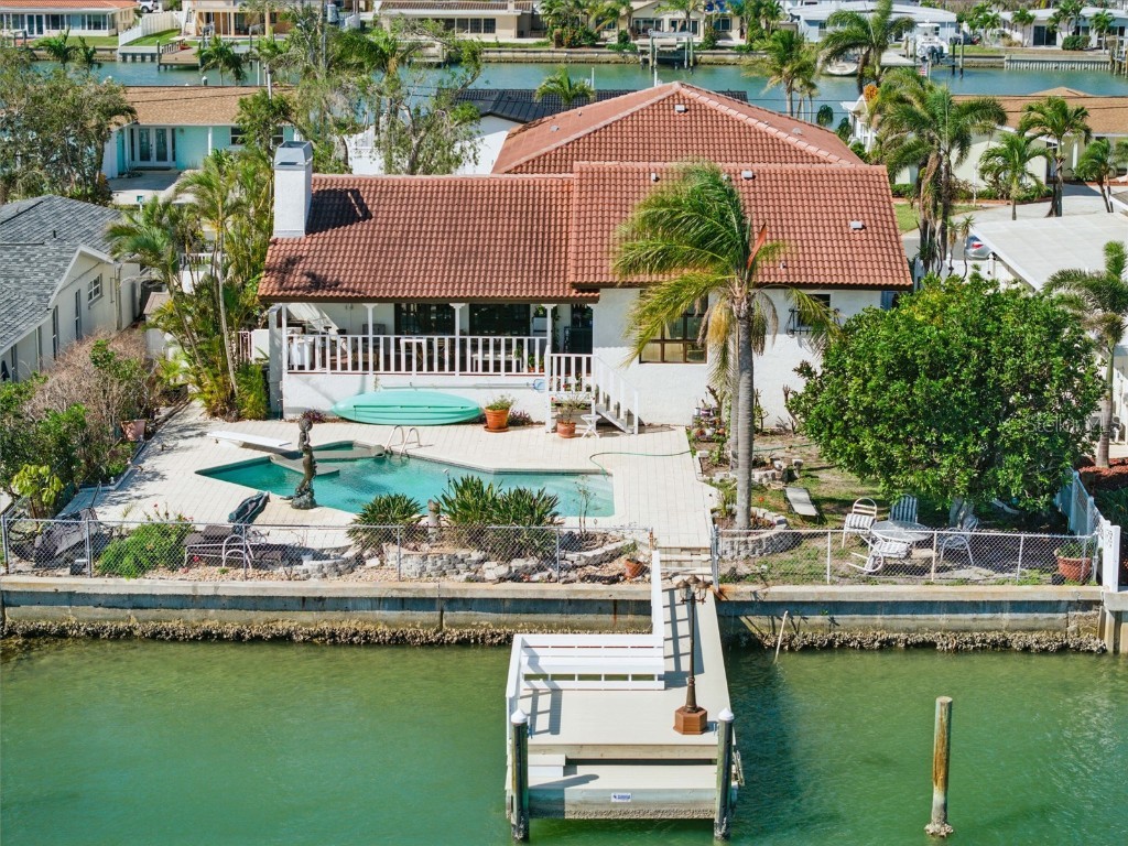 11285 8th Street E Treasure Island FL 33706 - BOCA CIEGA BAY TB8389581 image3