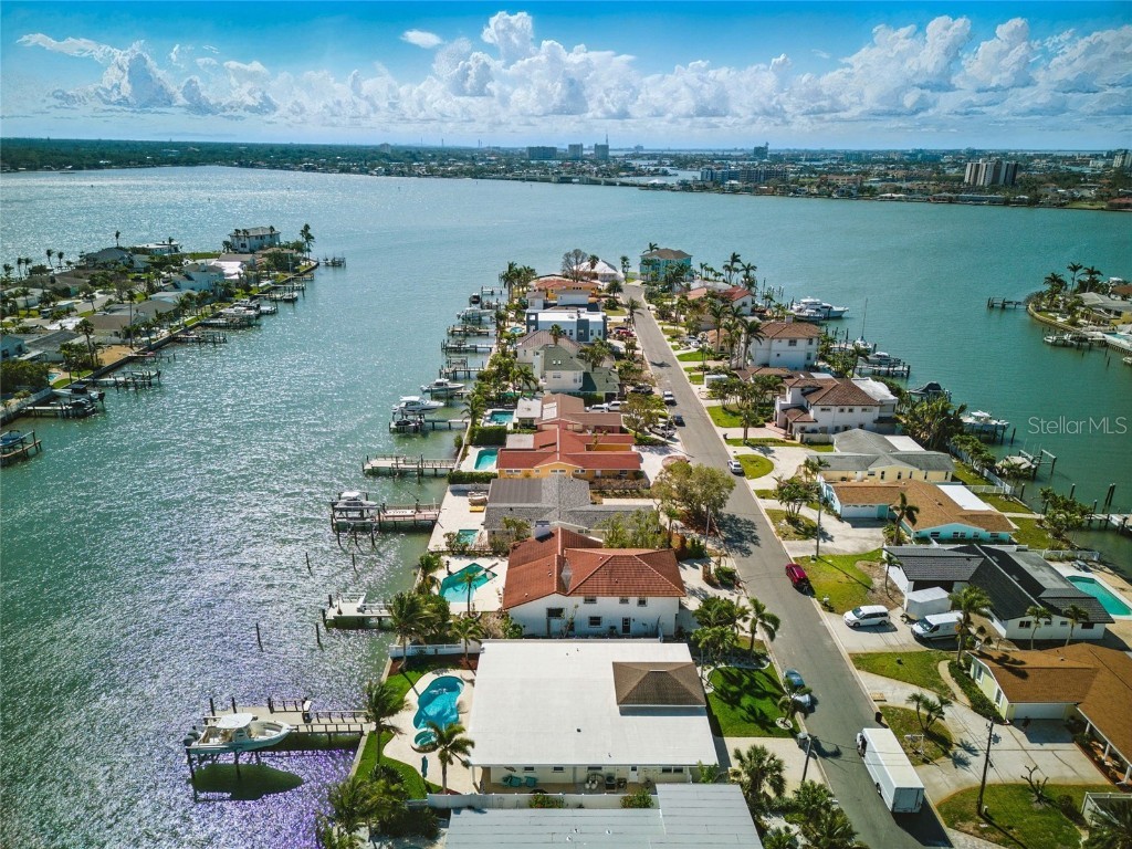 11285 8th Street E Treasure Island FL 33706 - BOCA CIEGA BAY TB8389581 image46