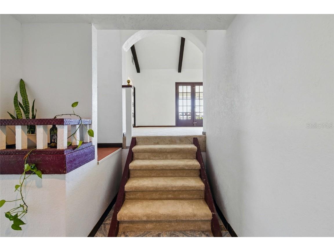 11285 8th Street E Treasure Island FL 33706 - BOCA CIEGA BAY TB8389581 image7