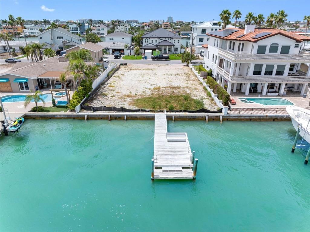 11285 9th Street E Treasure Island FL 33706 - BOCA CIEGA BAY TB8383221 image2