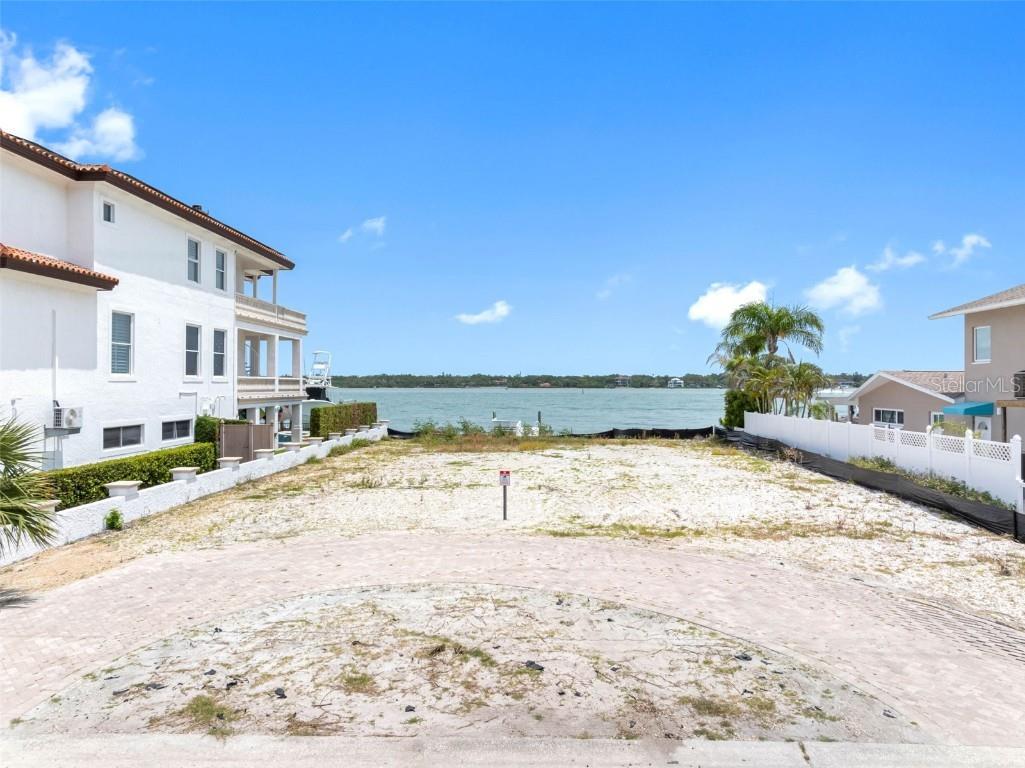 11285 9th Street E Treasure Island FL 33706 - BOCA CIEGA BAY TB8383221 image24