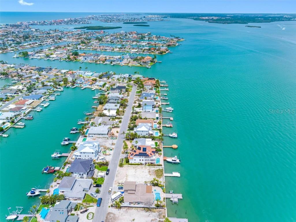 11285 9th Street E Treasure Island FL 33706 - BOCA CIEGA BAY TB8383221 image7