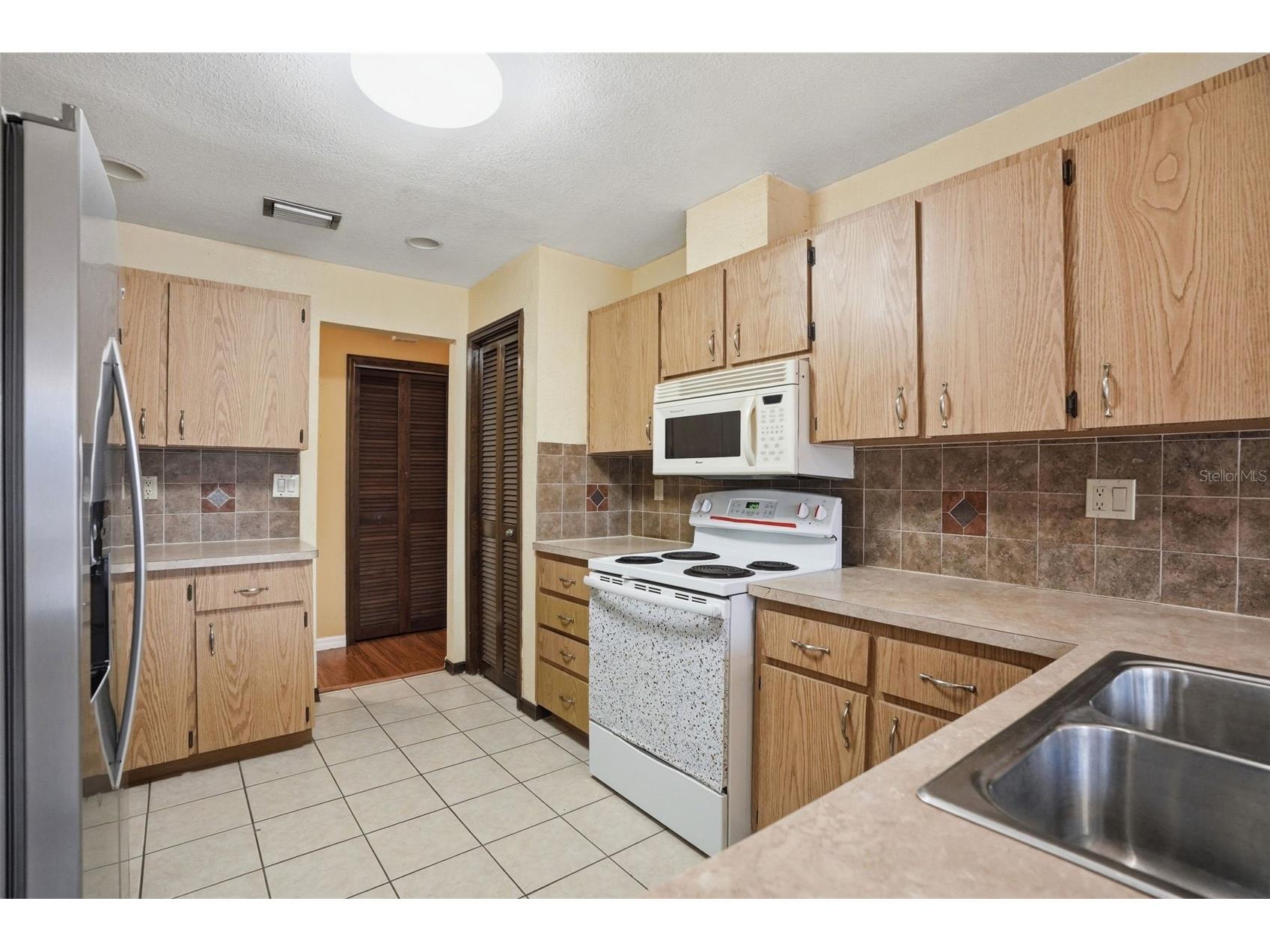 11286 Roland Street Spring Hill FL 34609 W7885763 image17