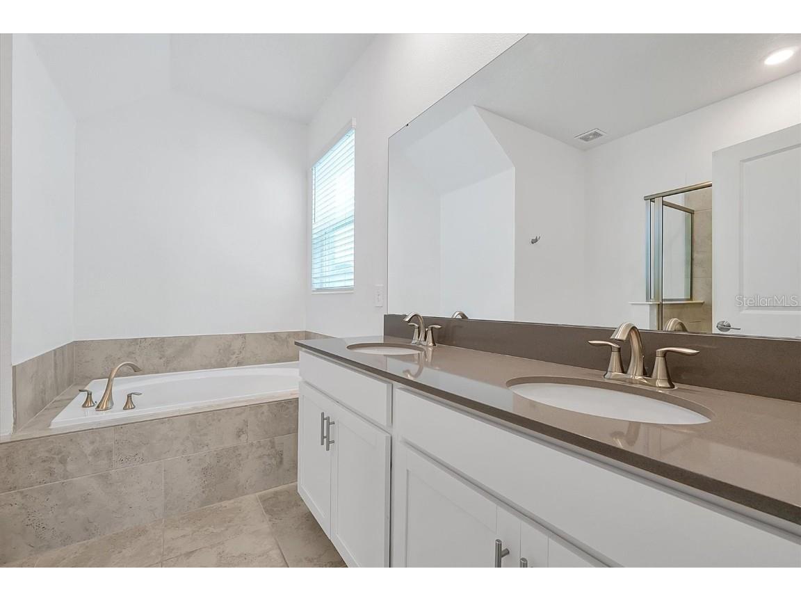 11288 Listening Drive Orlando FL 32832 O6364646 image17