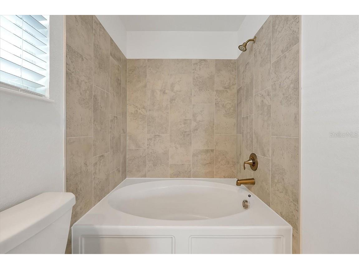 11288 Listening Drive Orlando FL 32832 O6364646 image25