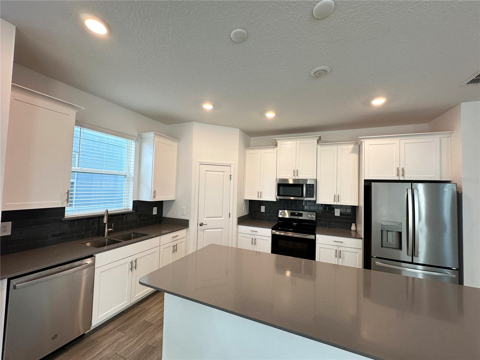 11288 Listening Drive Orlando FL 32832 O6377892 image23