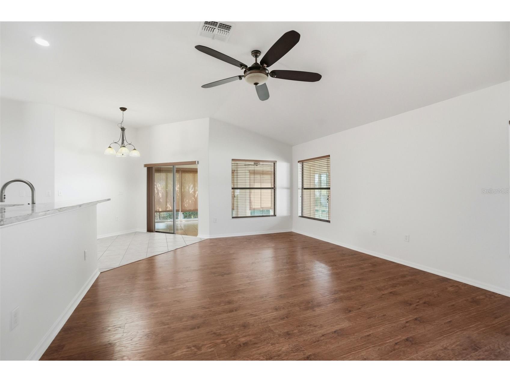 11288 Salters Street Spring Hill FL 34609 W7884403 image7