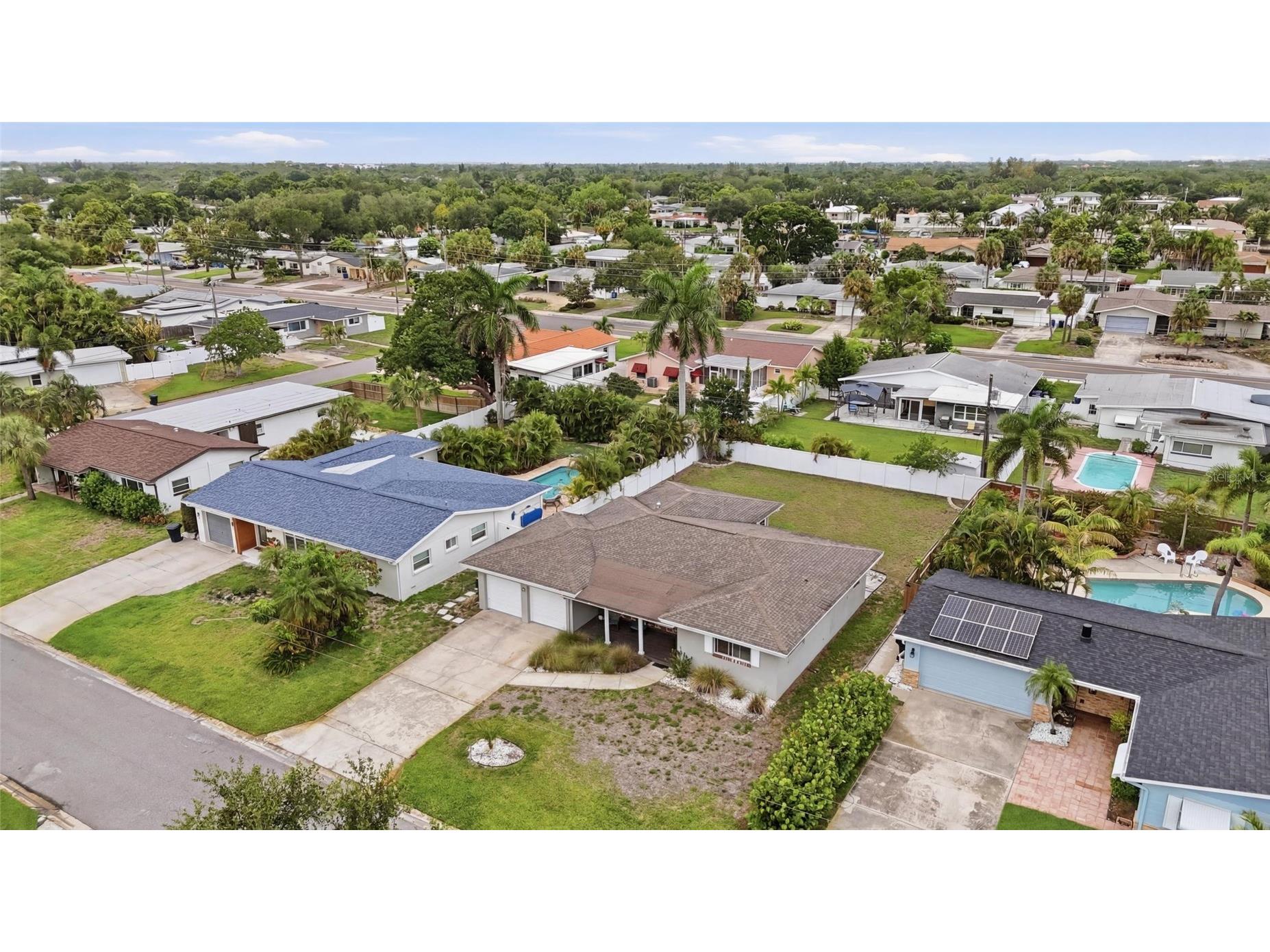 1129 39th Avenue NE Saint Petersburg FL 33703 TB8468900 image45