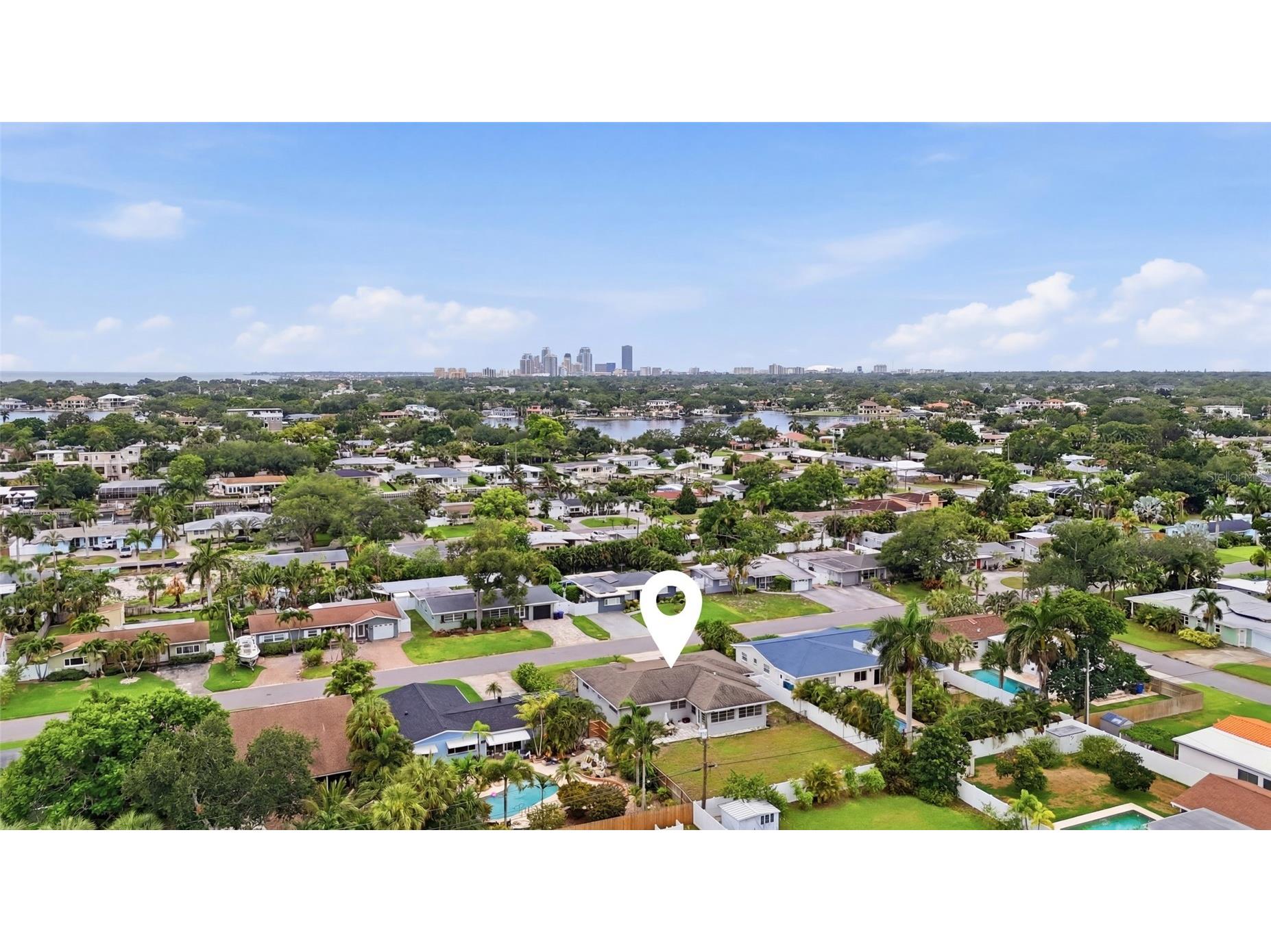 1129 39th Avenue NE Saint Petersburg FL 33703 TB8468900 image52
