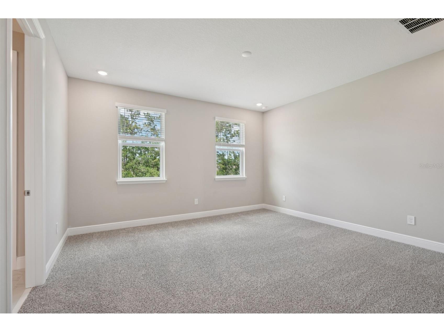 1129 British Circle Daytona Beach FL 32124 TB8479722 image26