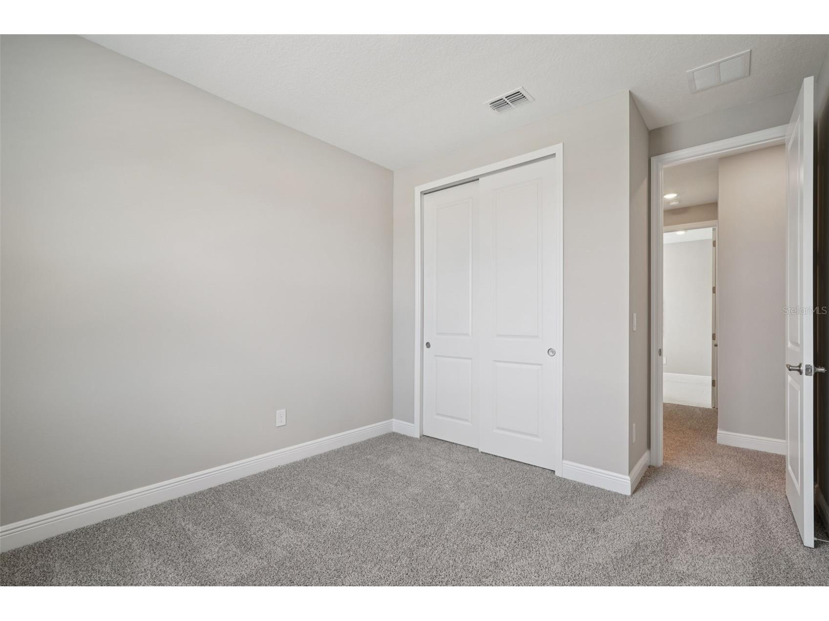 1129 British Circle Daytona Beach FL 32124 TB8479722 image33