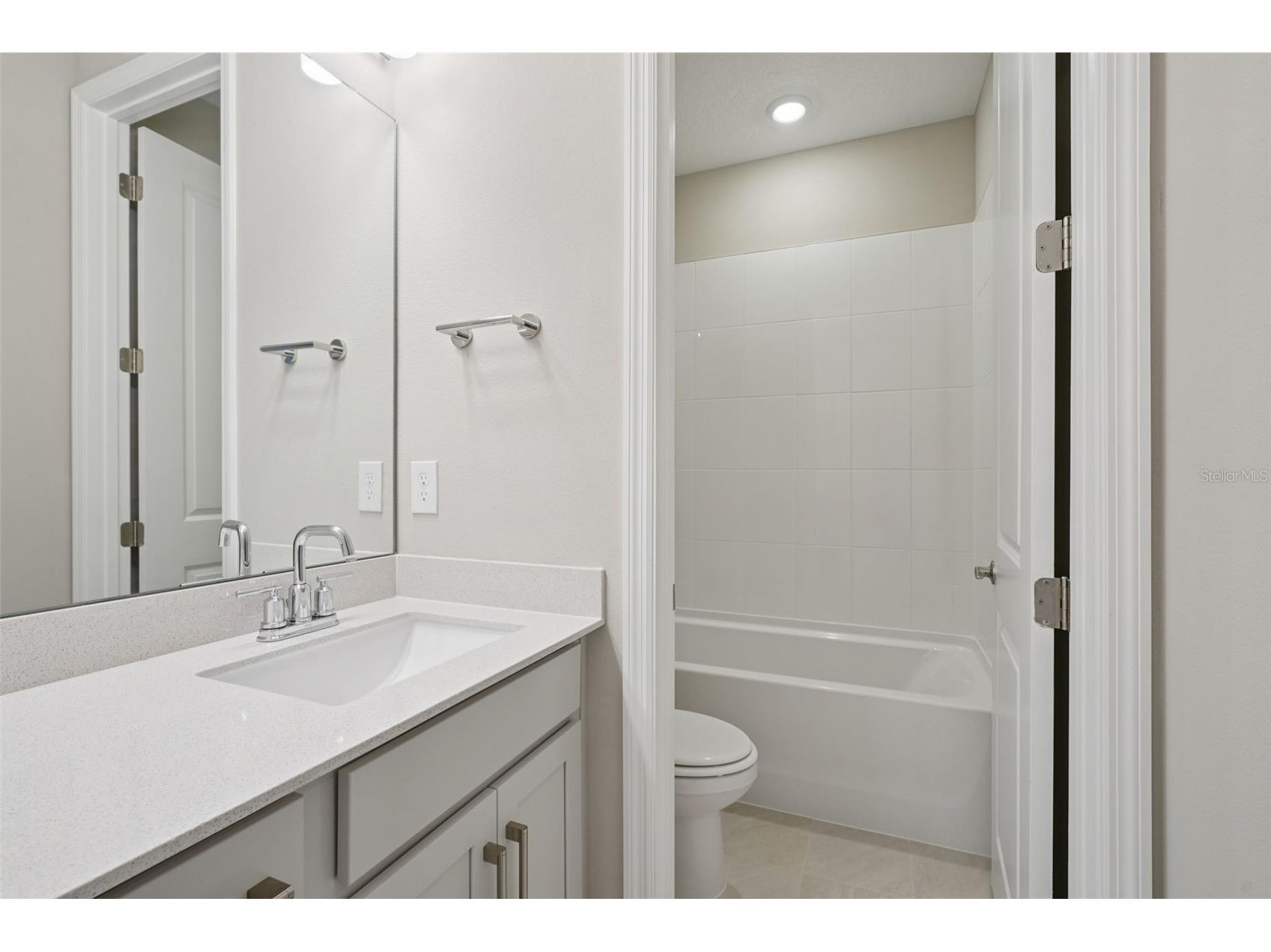1129 British Circle Daytona Beach FL 32124 TB8479722 image35
