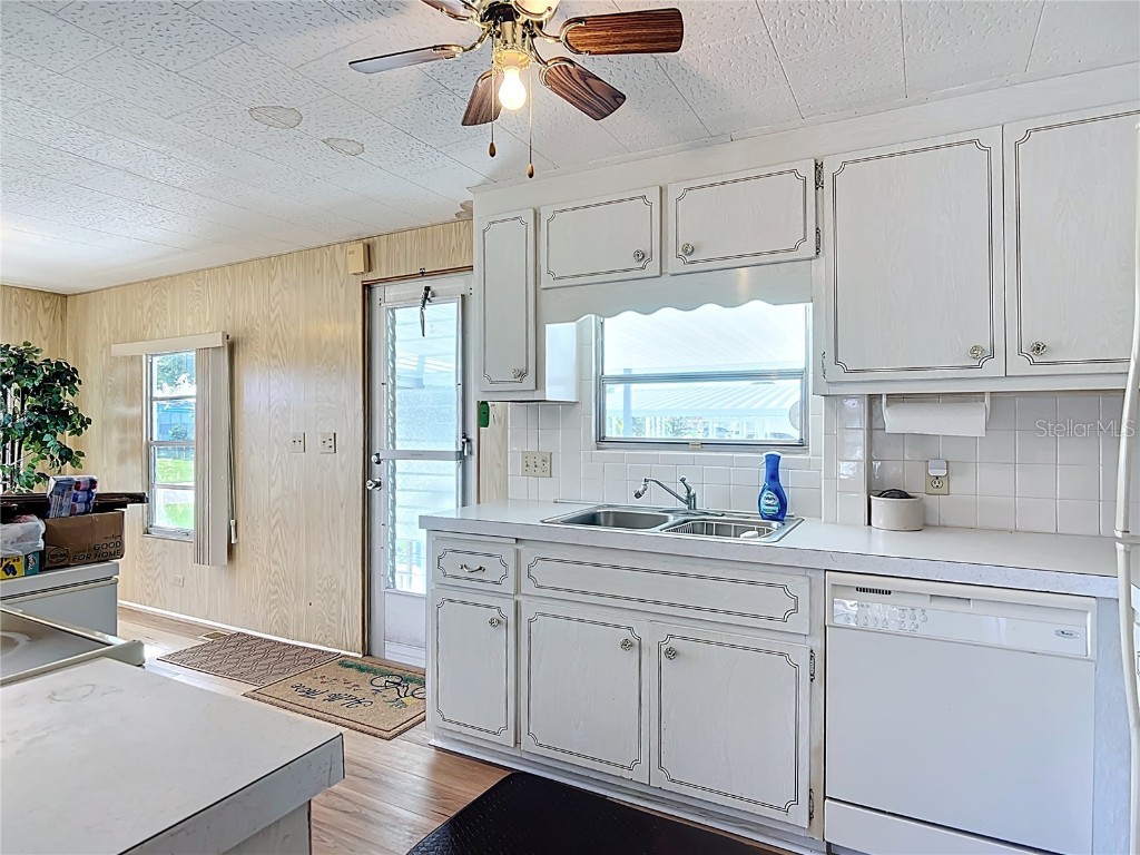 1129 Elkhart Circle Tavares FL 32778 G5093410 image18