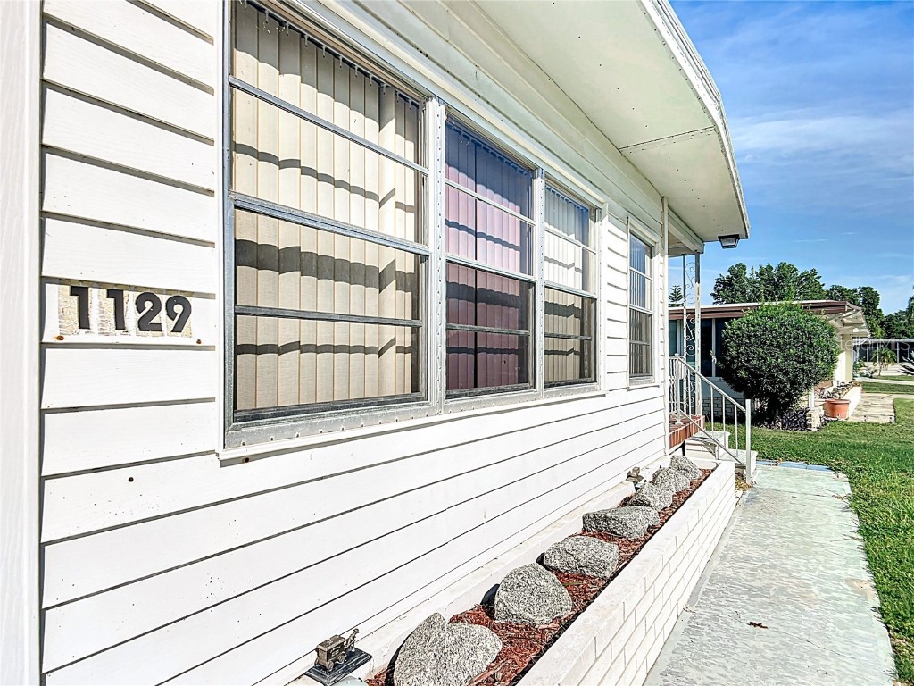 1129 Elkhart Circle Tavares FL 32778 G5093410 image4