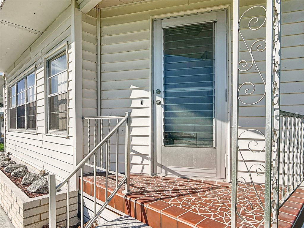 1129 Elkhart Circle Tavares FL 32778 G5093410 image5