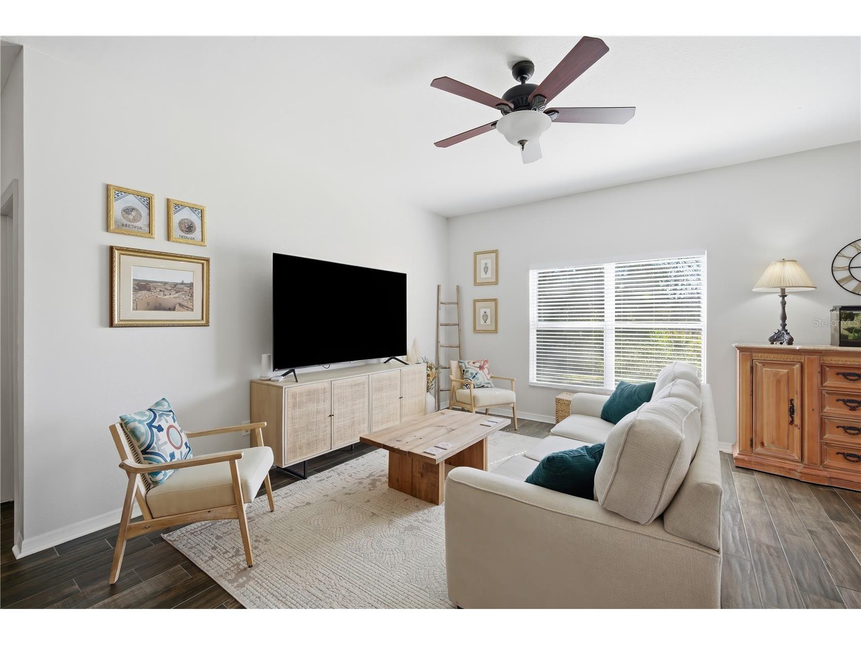 1129 Emerald Hill Way Valrico FL 33594 TB8472148 image4