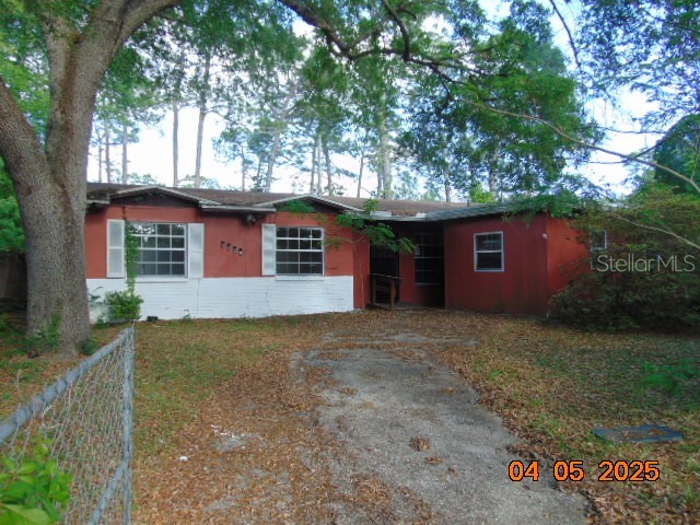 1129 NE 24 Terrace Gainesville FL 32641 GC529705 image1