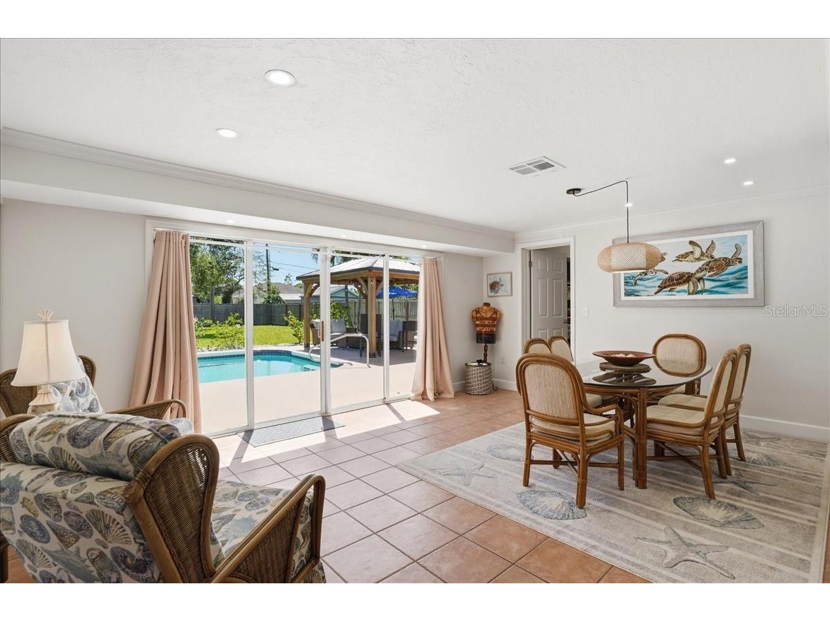 1129 Riviera Street Venice FL 34285 - GULF A4690799 image17