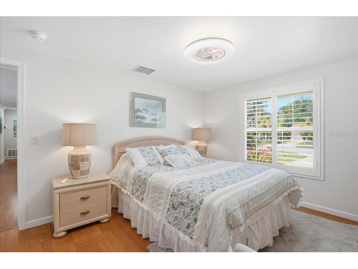 1129 Riviera Street Venice FL 34285 - GULF A4690799 image34