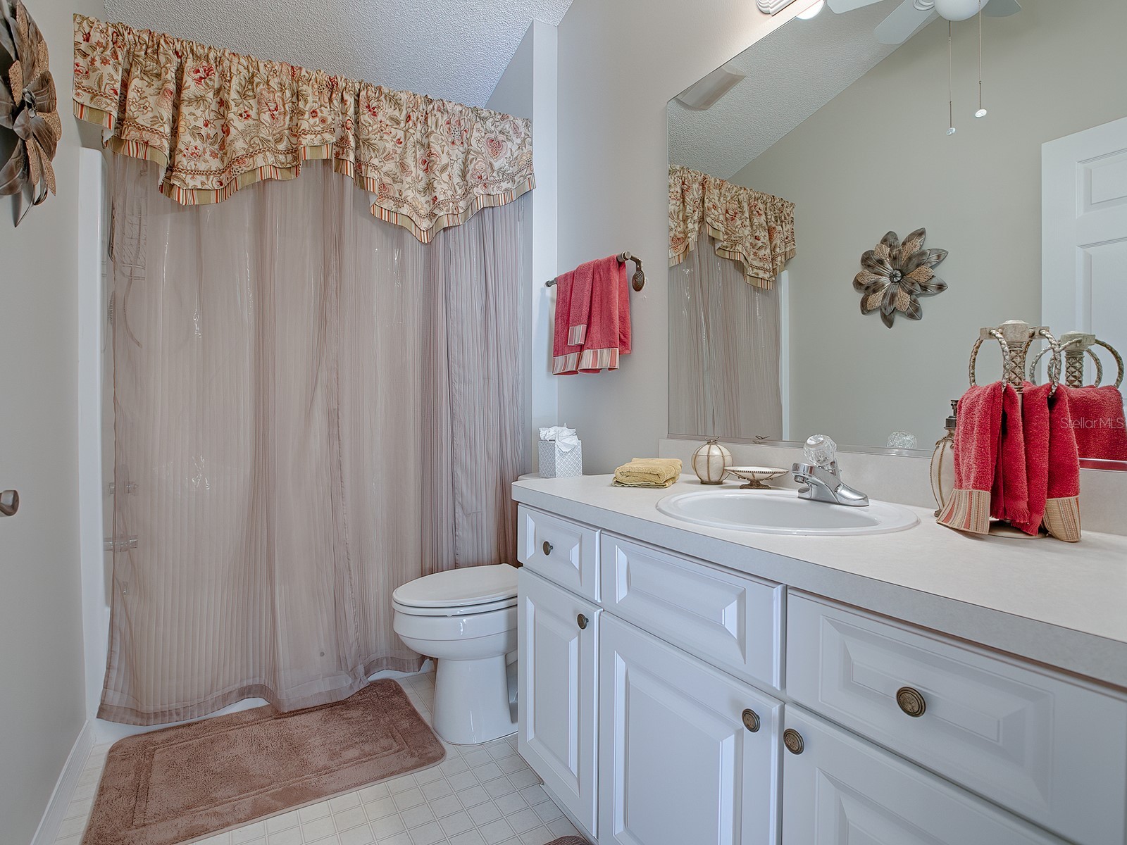 1129 Santa Cruz Drive The Villages FL 32162 G5112571 image14