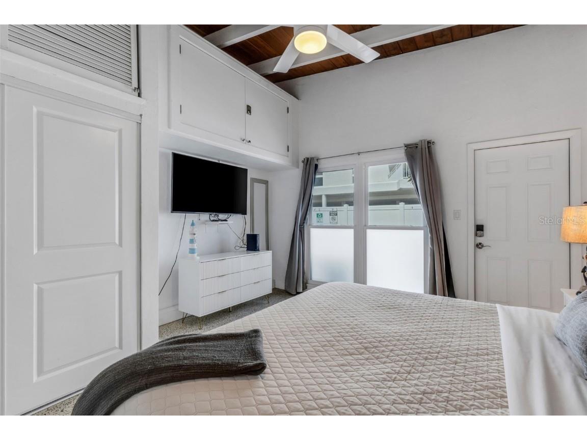 1129 Seaside Drive #7 Sarasota FL 34242 - GULF OF AMERICA A4667455 image23