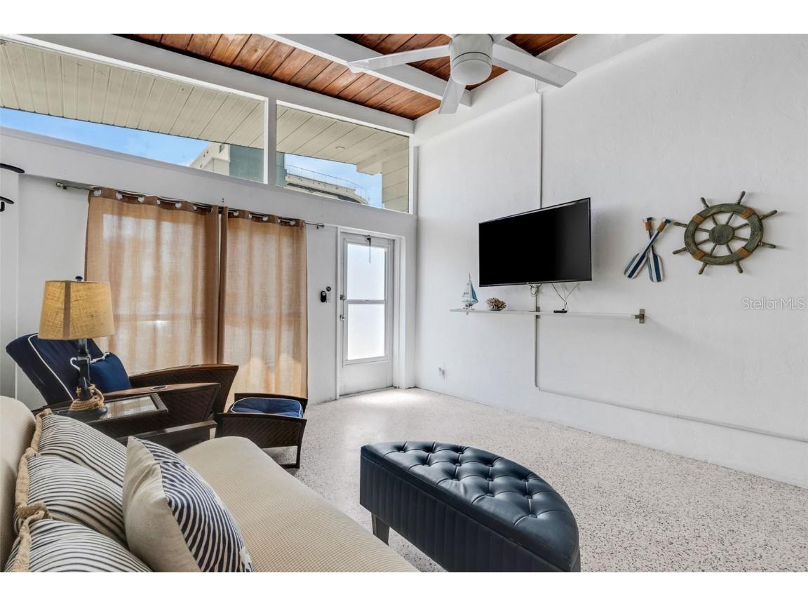 1129 Seaside Drive #7 Sarasota FL 34242 - GULF OF AMERICA A4667455 image9