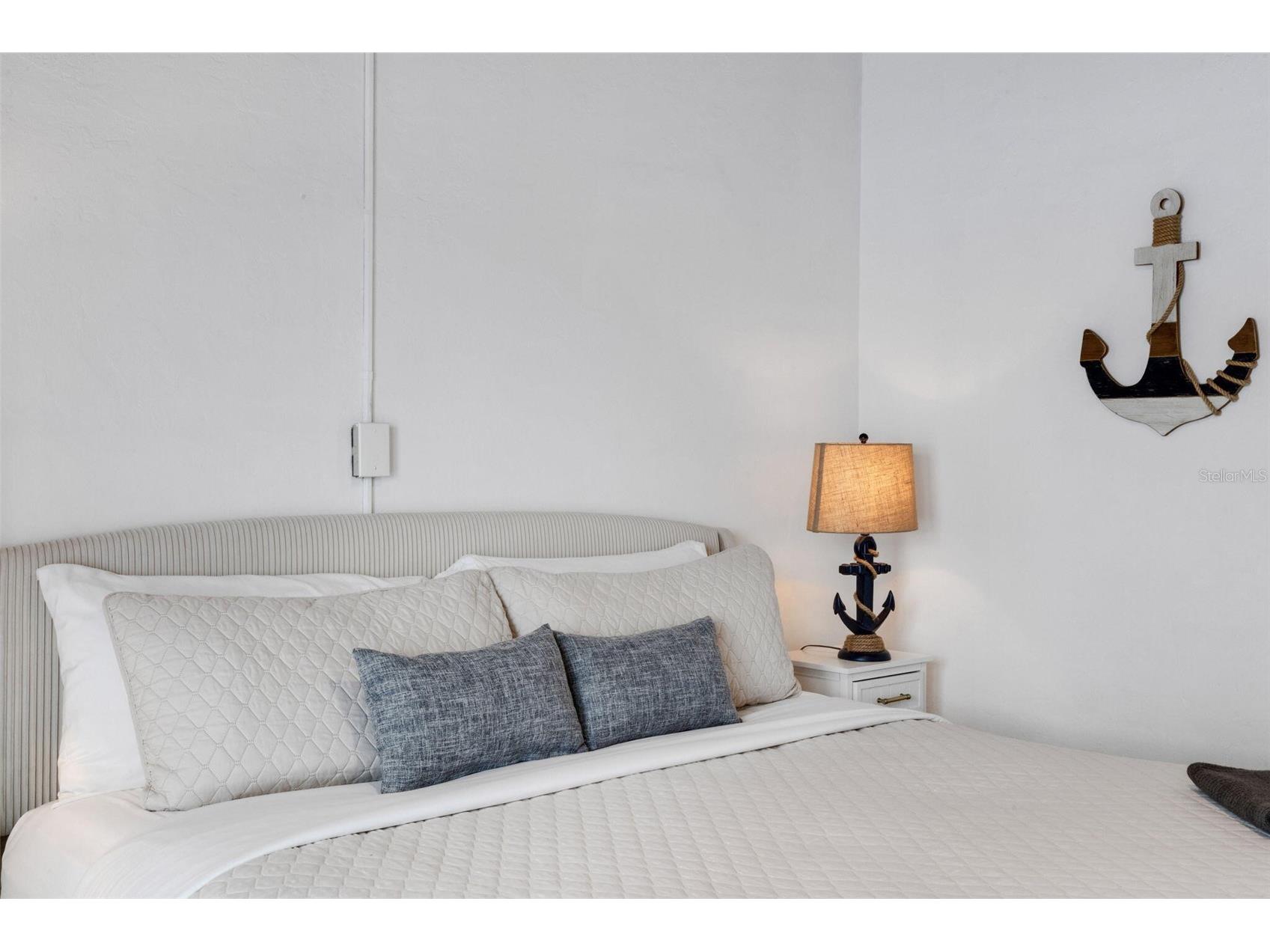 1129 Seaside Drive #7 Sarasota FL 34242 O6384384 image21