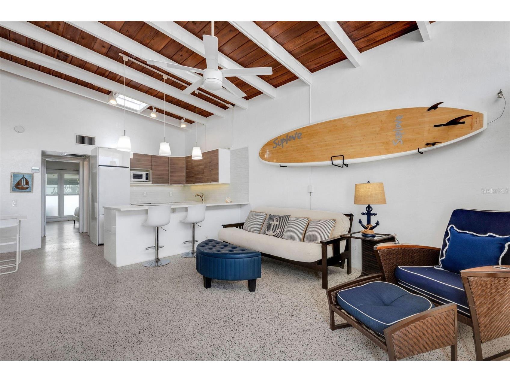 1129 Seaside Drive #7 Sarasota FL 34242 O6384384 image9