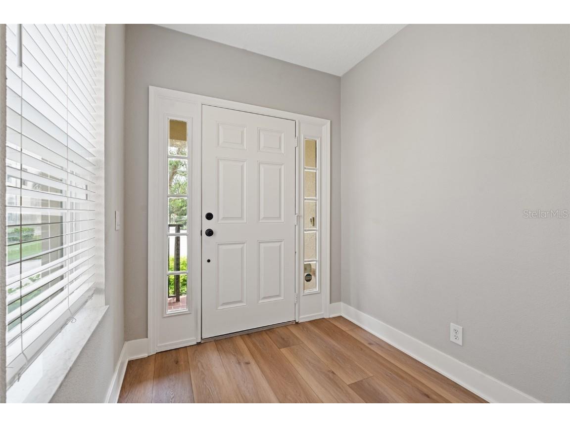 1129 Venetian Harbor Drive NE Saint Petersburg FL 33702 TB8426411 image3