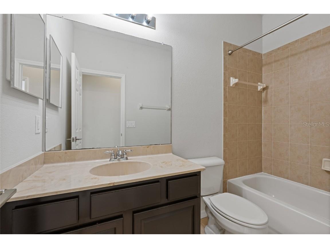 1129 Venetian Harbor Drive NE Saint Petersburg FL 33702 TB8426411 image43