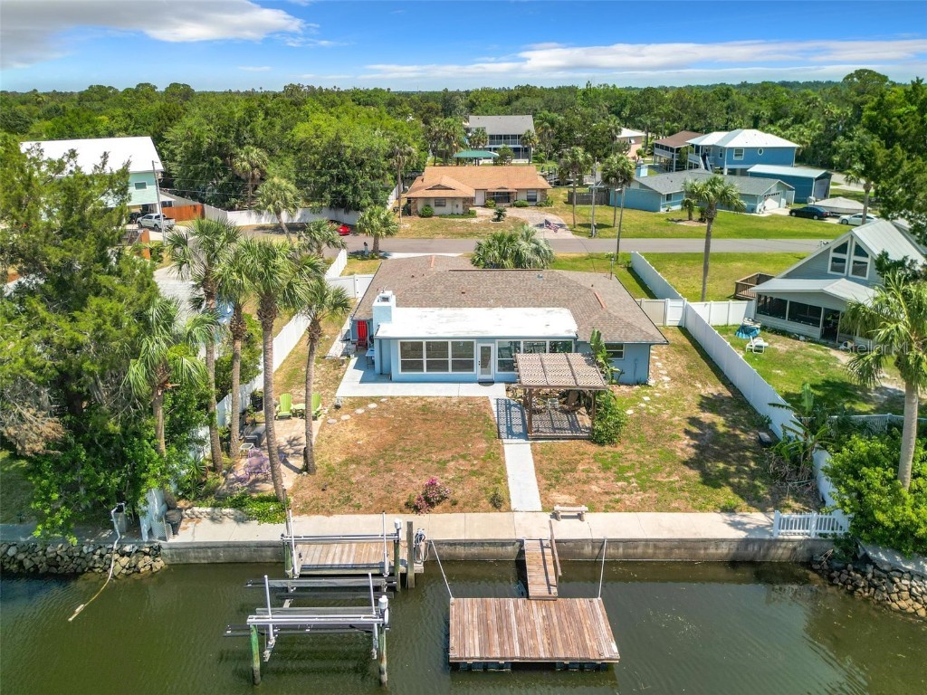 11290 W Coral Court Crystal River FL 34429 - CRYSTAL RIVER WITH NEARBY ACCE TB8427953 image1