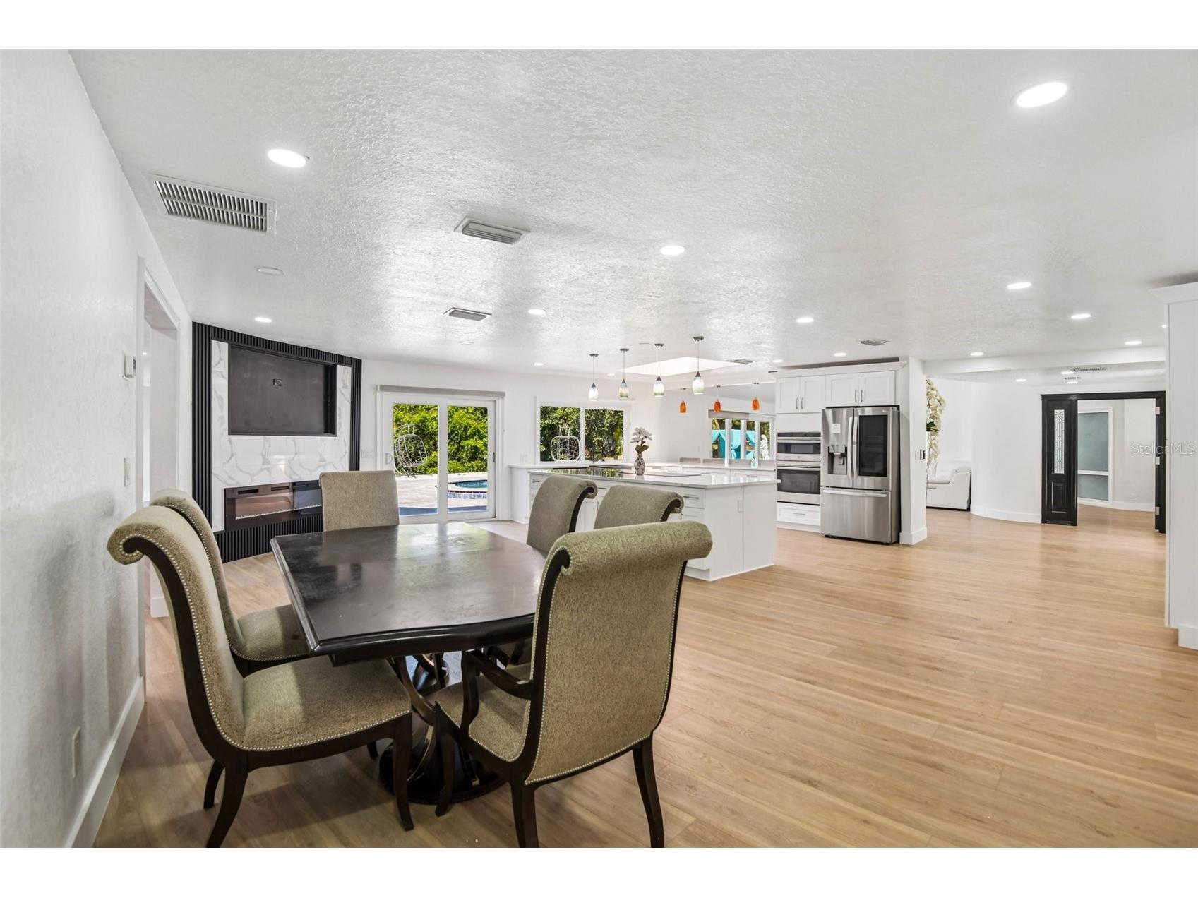 11295 131st Street Largo FL 33774 TB8514967 image15