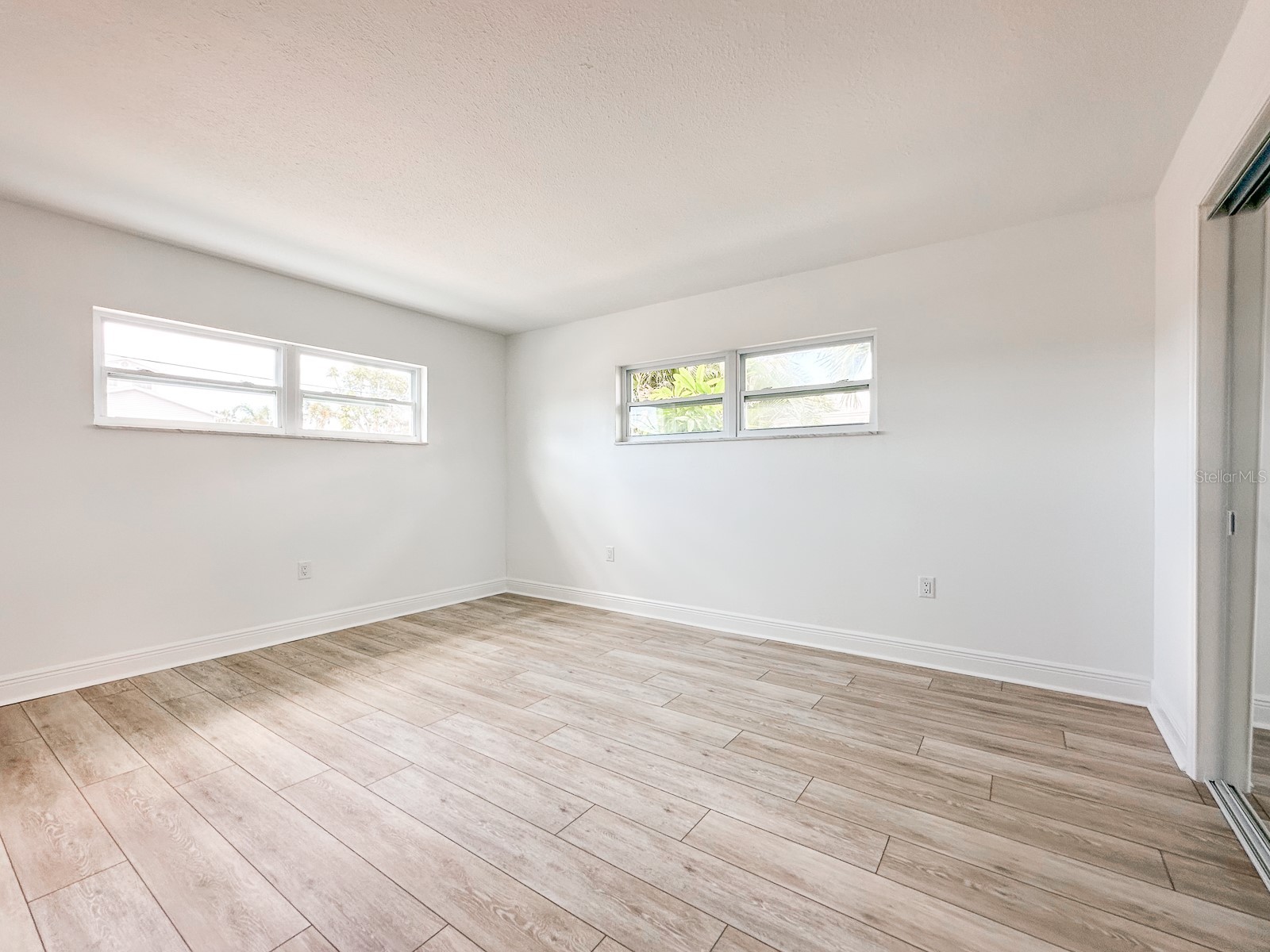 11295 1st Street E Treasure Island FL 33706 TB8432743 image24