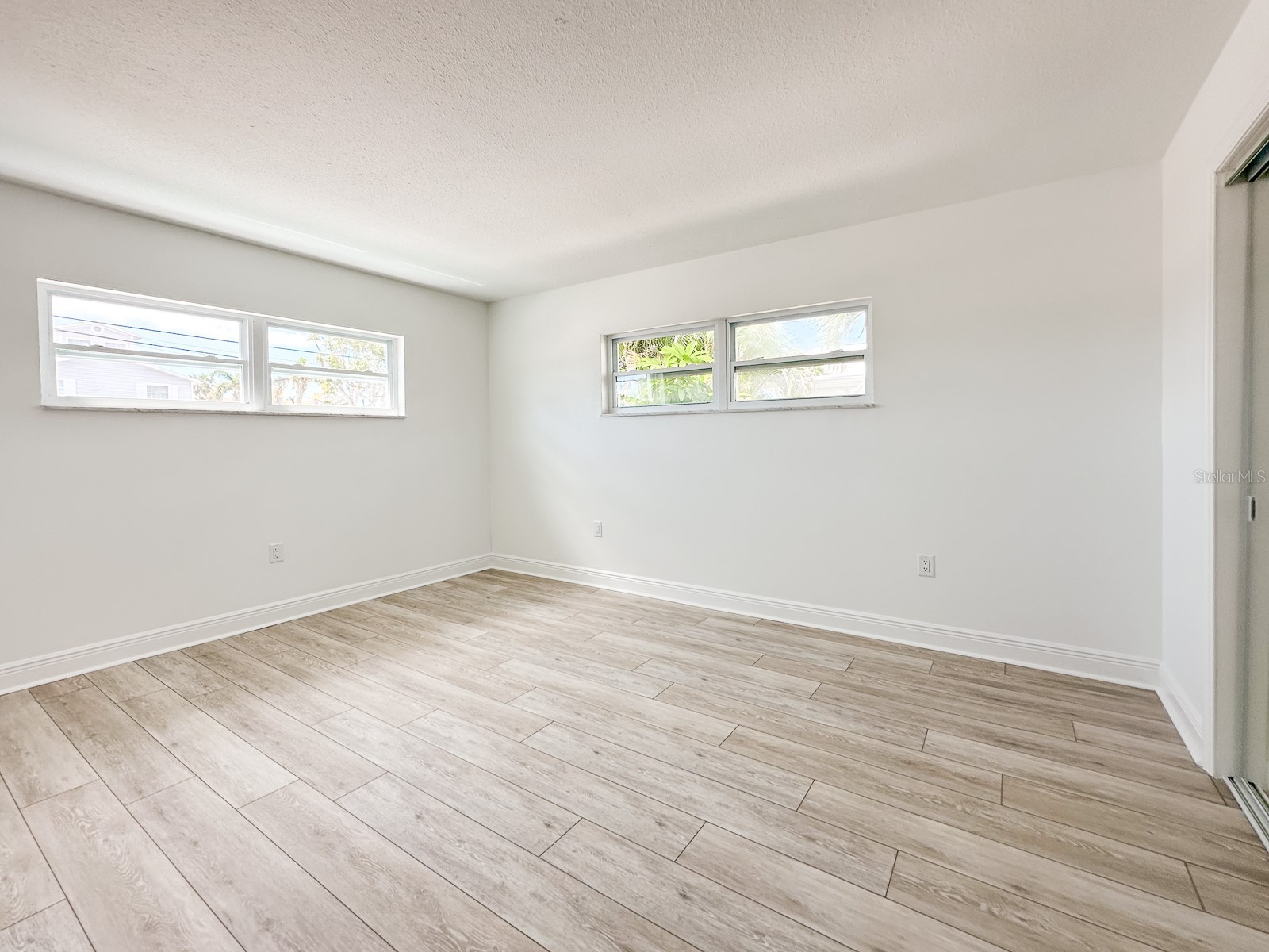11295 1st Street E Treasure Island FL 33706 TB8432743 image33