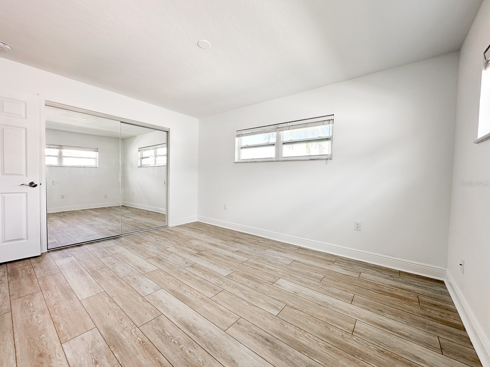 11295 1st Street E Treasure Island FL 33706 TB8432743 image54