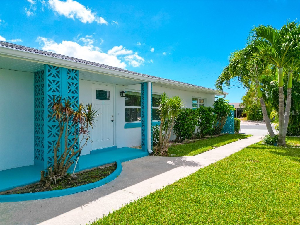 11295 1st Street E Treasure Island FL 33706 TB8432743 image18