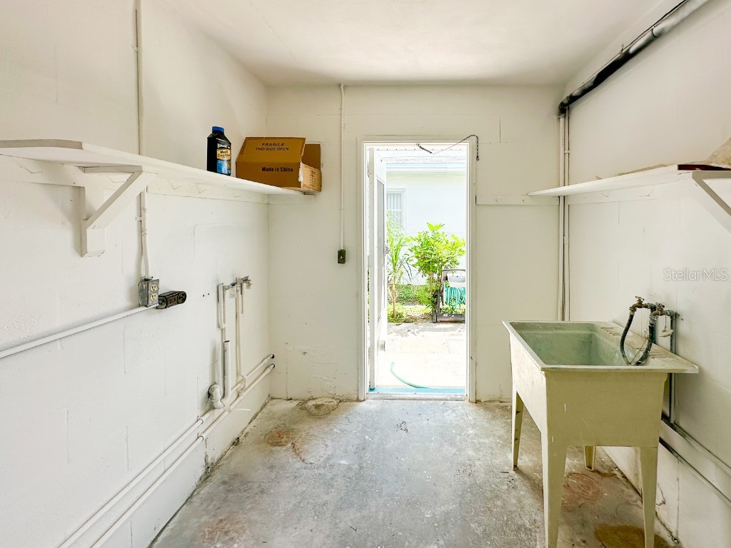 11295 1st Street E Treasure Island FL 33706 TB8432743 image60