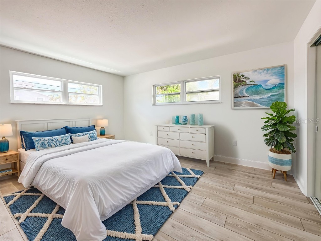 11295 1st Street E Treasure Island FL 33706 TB8432743 image9