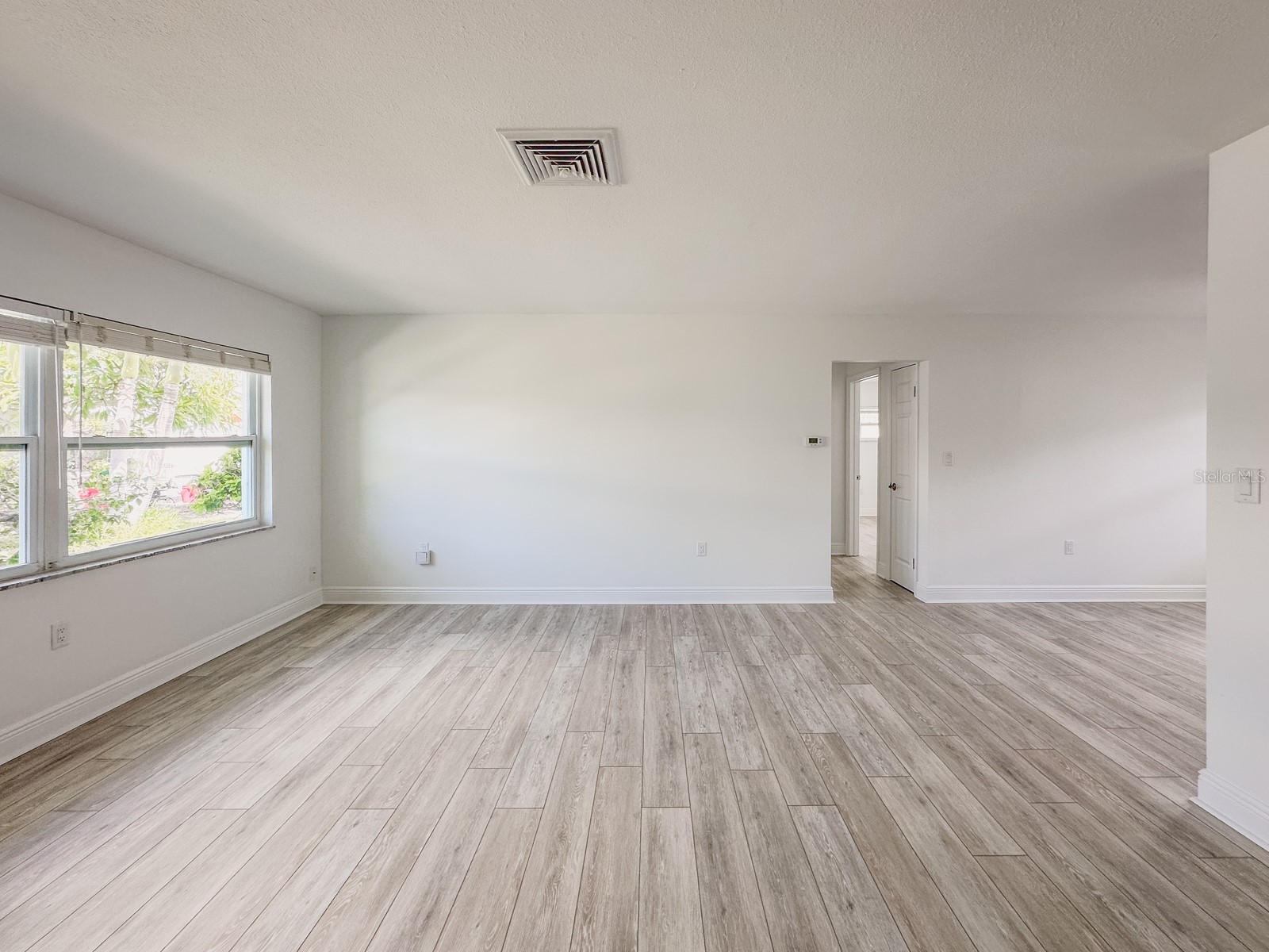 11295 1st Street E Treasure Island FL 33706 TB8499441 image30