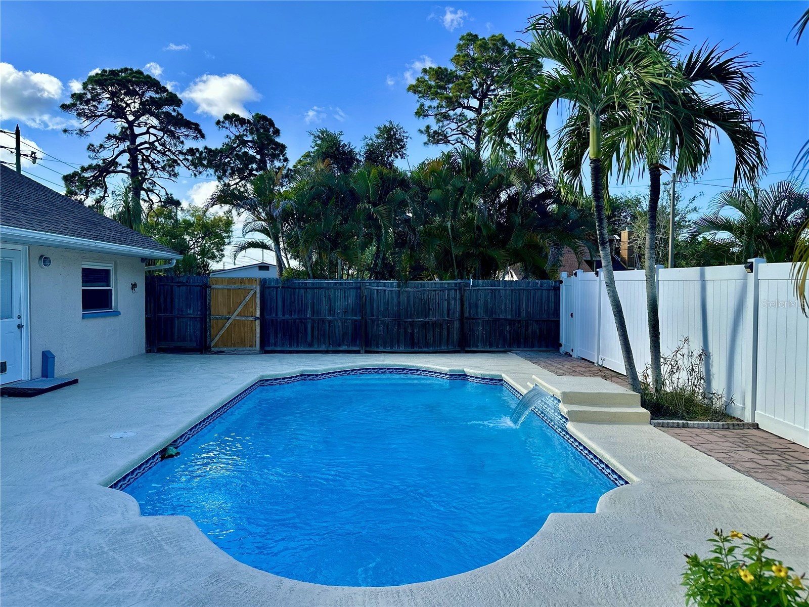 11298 73rd Avenue N Seminole FL 33772 TB8525481 image11