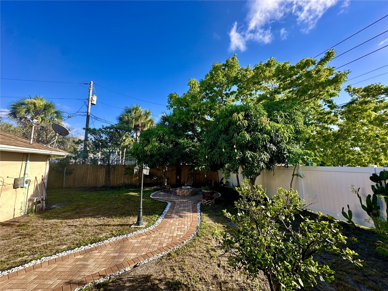 11298 73rd Avenue N Seminole FL 33772 TB8525481 image24