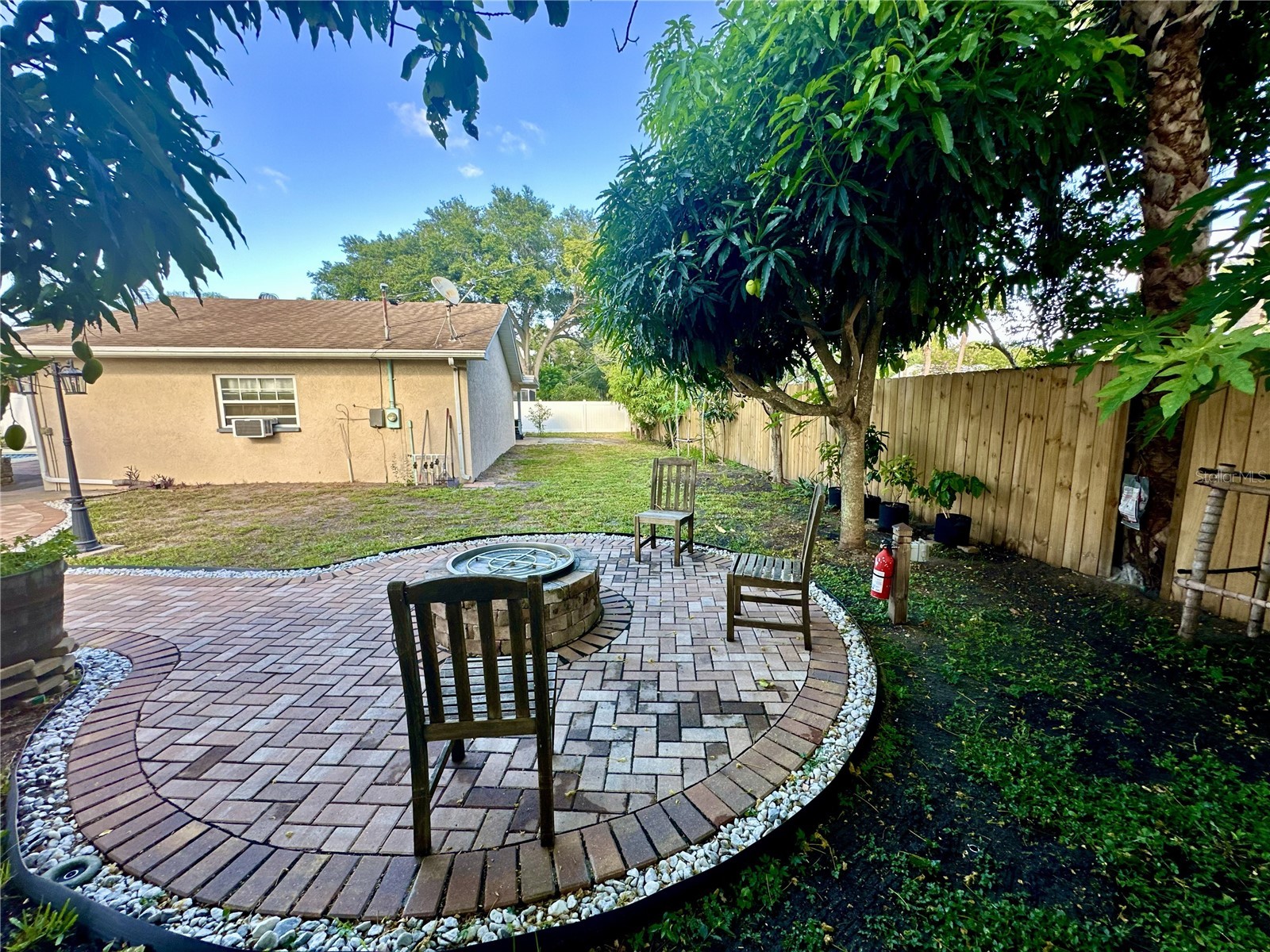 11298 73rd Avenue N Seminole FL 33772 TB8525481 image4