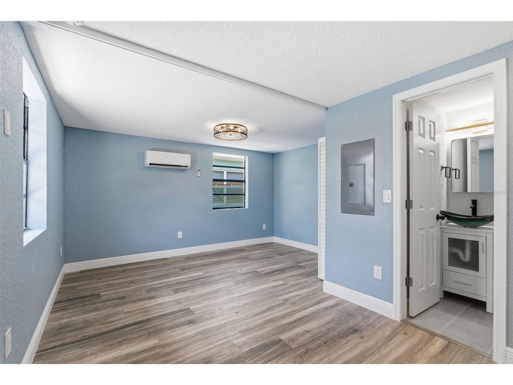 113 145th Avenue E #3 Madeira Beach FL 33708 A4687767 image4