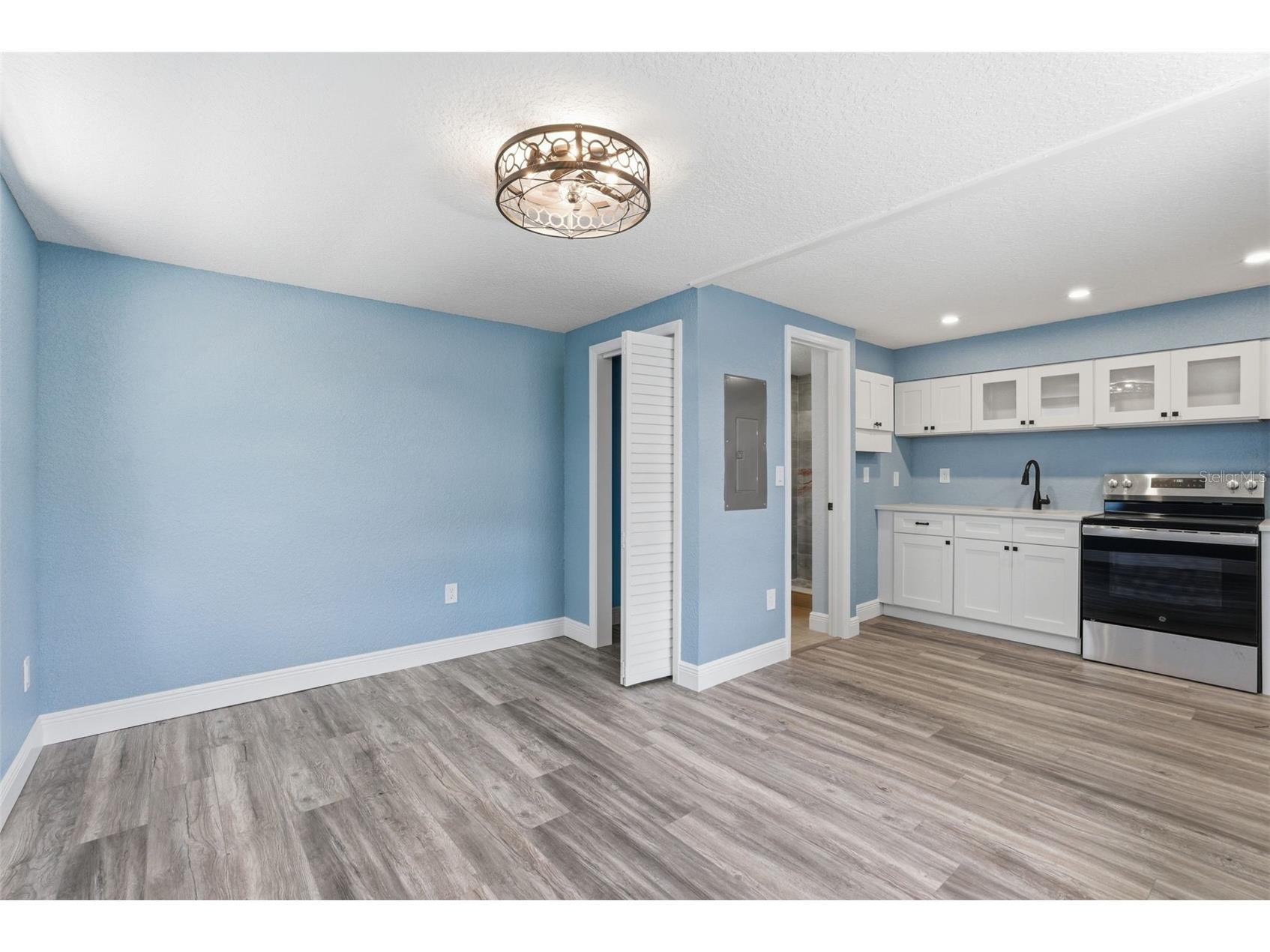 113 145th Avenue E #3 Madeira Beach FL 33708 A4687767 image6