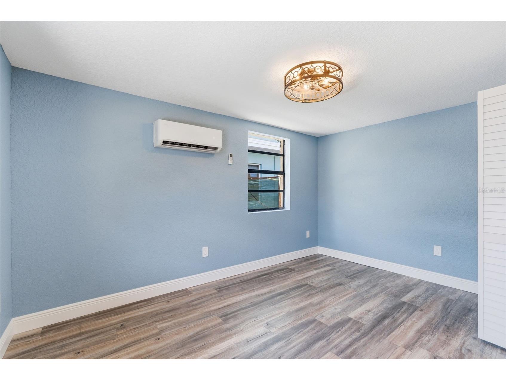 113 145th Avenue E #3 Madeira Beach FL 33708 A4687767 image8