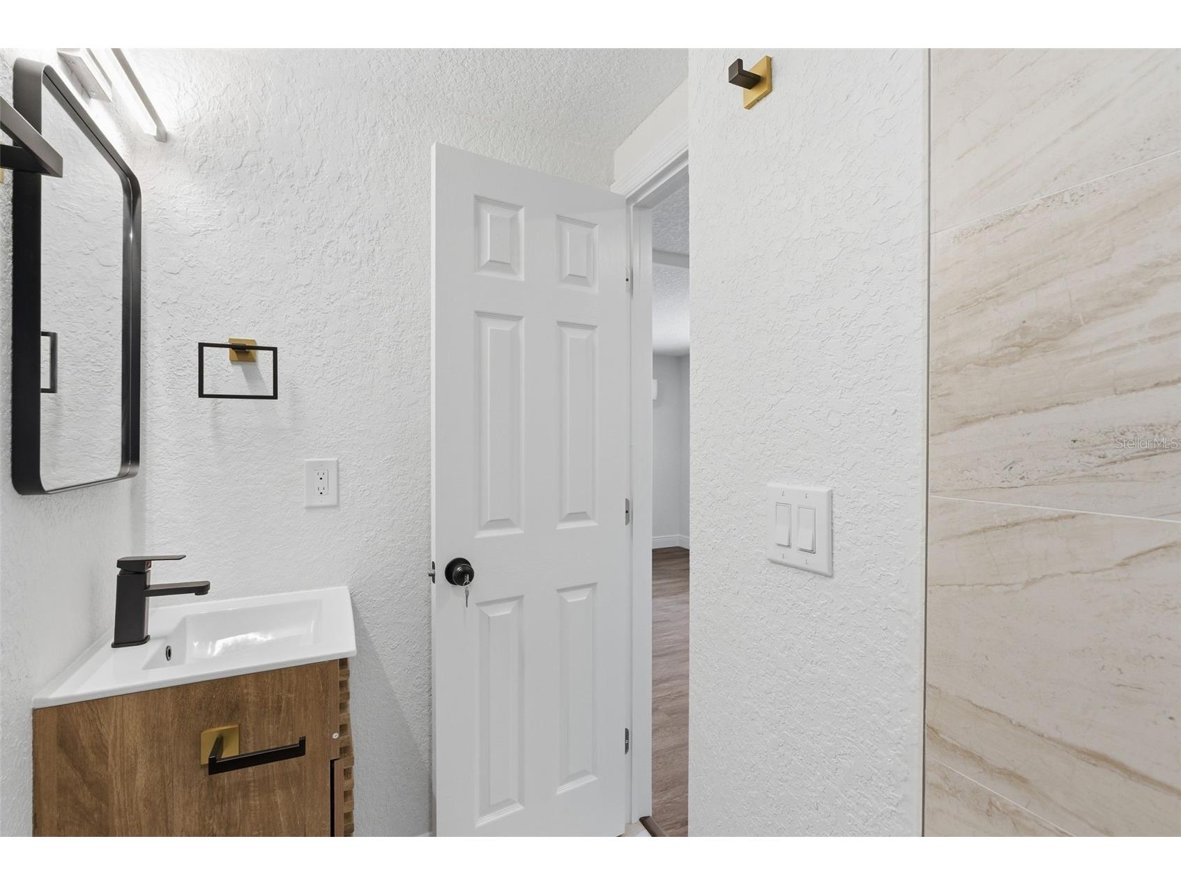 113 145th Avenue E #4 Madeira Beach FL 33708 A4687769 image15