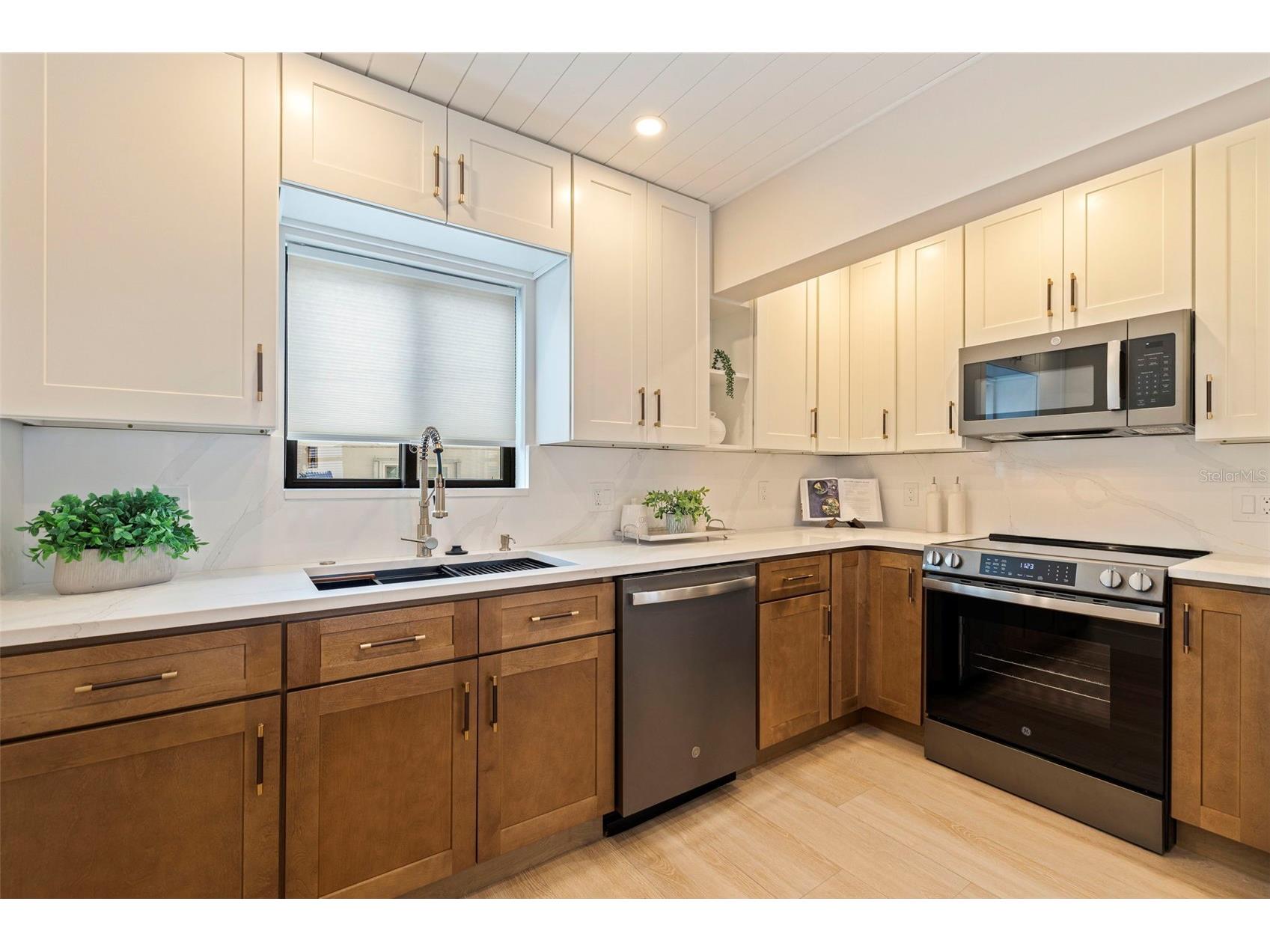 113 176th Avenue W Redington Shores FL 33708 - GULF OF MEXICO TB8472925 image16